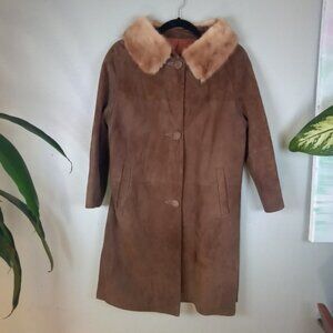 Vintage Suede 50s 60s Mod Coat With Retro Ladylike Fur Collar 3/4 Length Sleeve